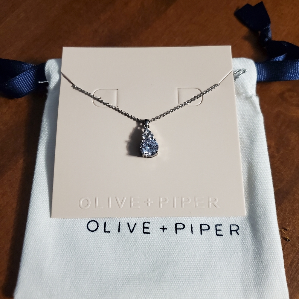 Silver Pendant Necklace